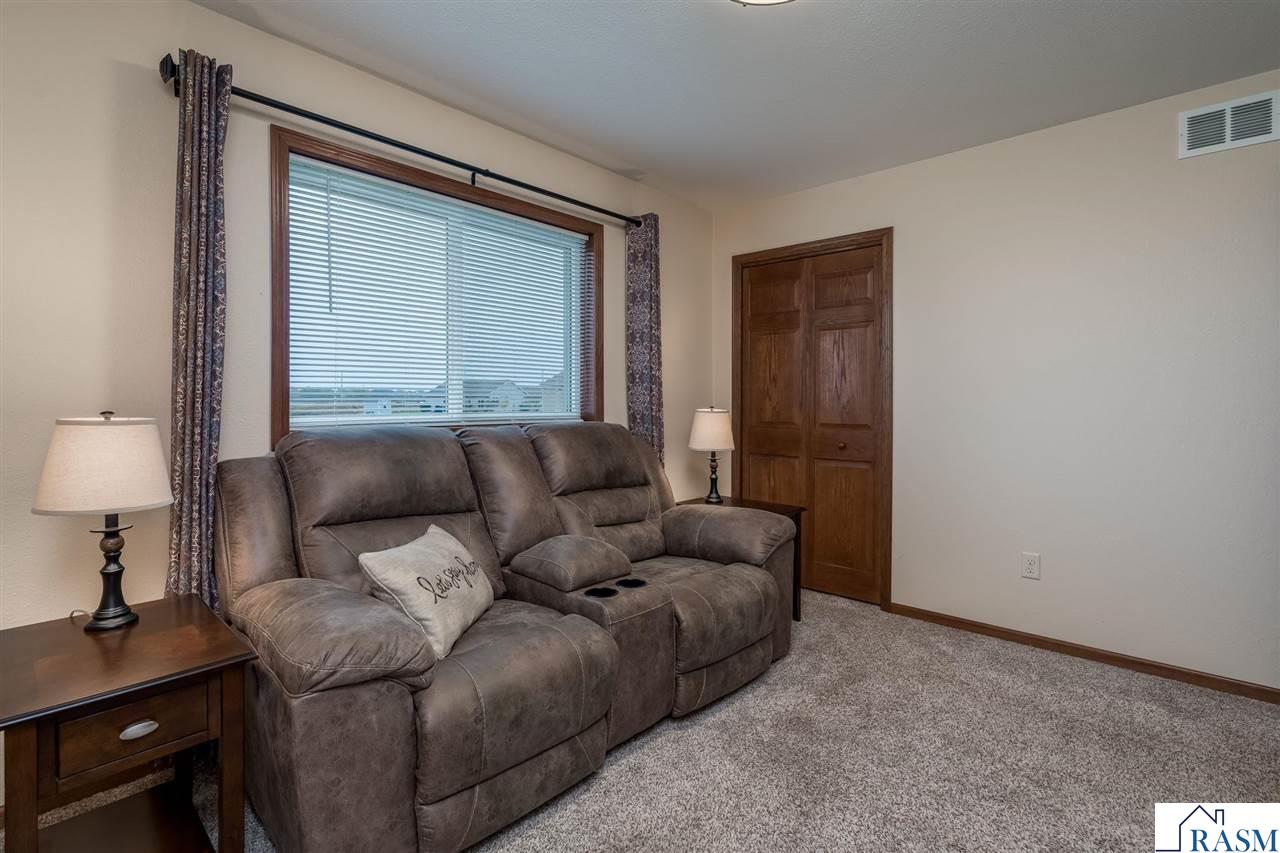 2377 Rolling Green Lane, North Mankato, MN 56003 Listing Photo  26