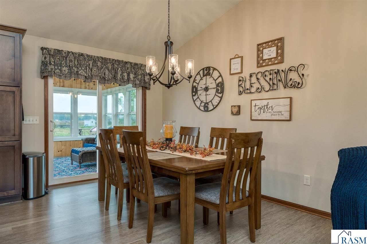2377 Rolling Green Lane, North Mankato, MN 56003 Listing Photo  9