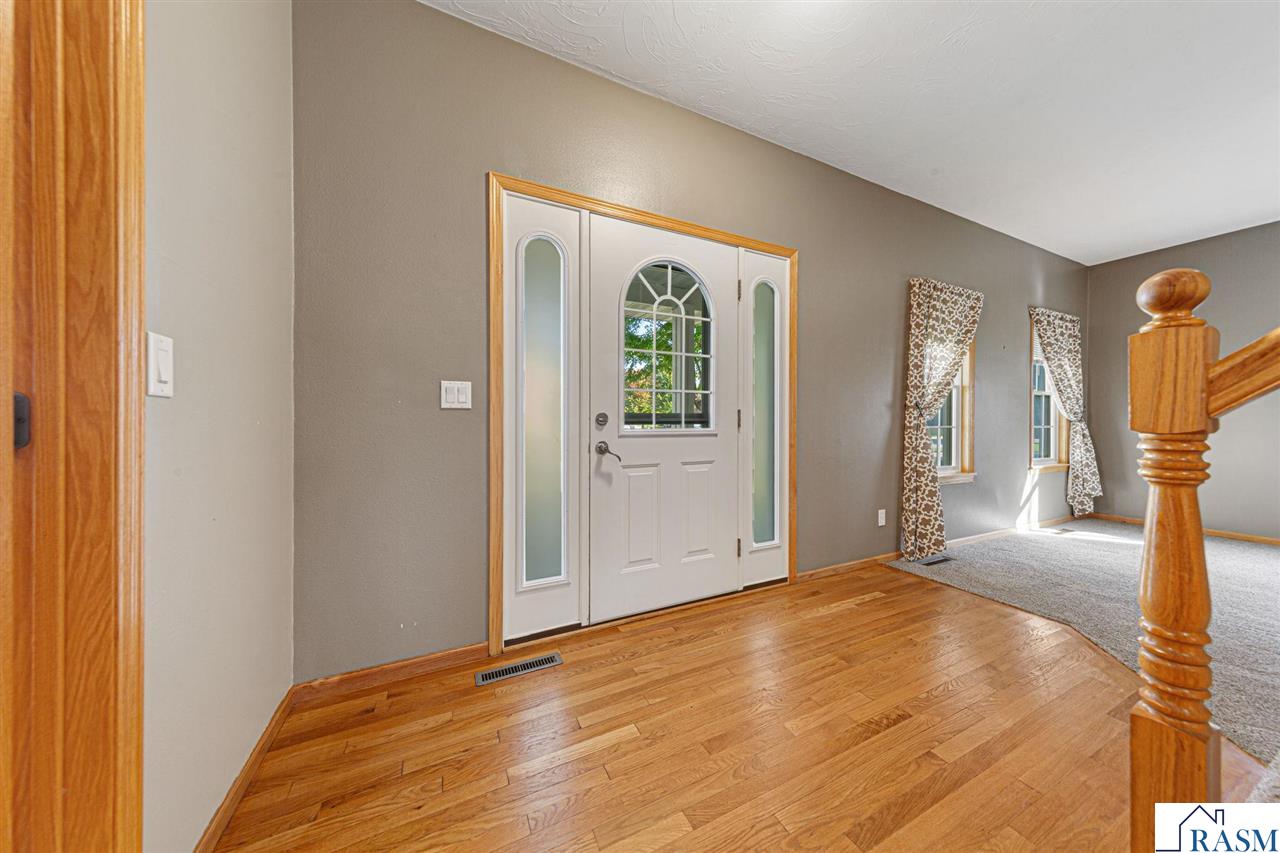 2057 Howard Drive, North Mankato, MN 56003 Listing Photo  2