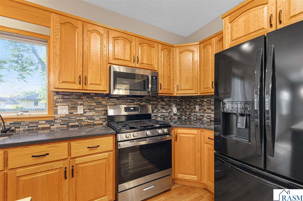 2057 Howard Drive, North Mankato, MN 56003 Listing Photo  19