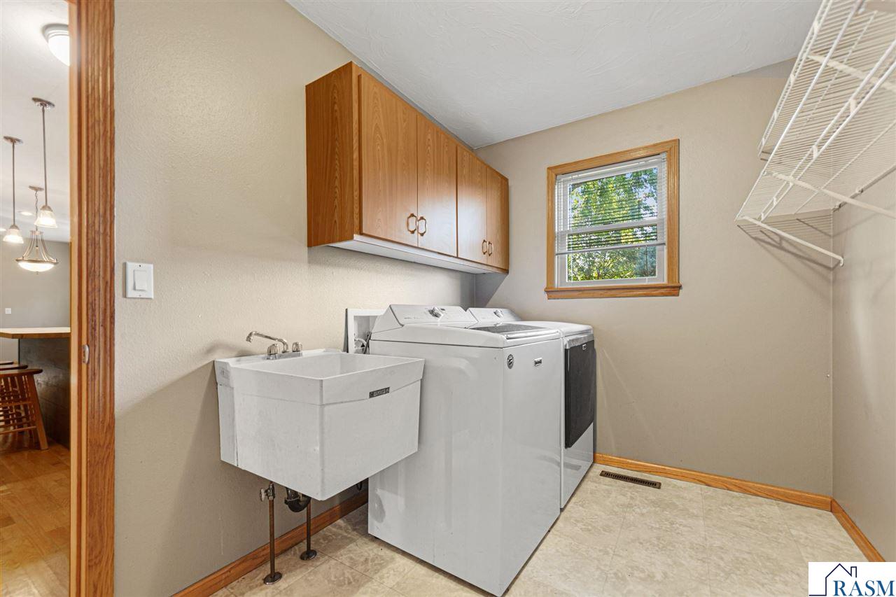 2057 Howard Drive, North Mankato, MN 56003 Listing Photo  21