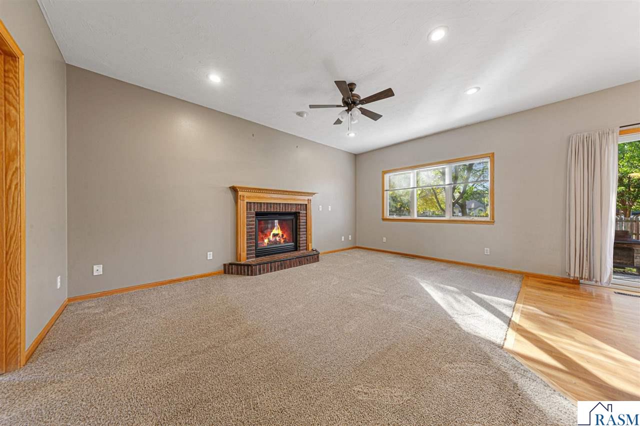 2057 Howard Drive, North Mankato, MN 56003 Listing Photo  10