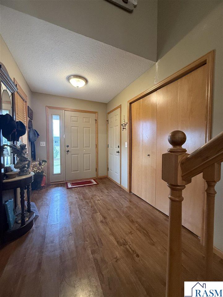1005 SE 12 Street, Waseca, MN 56093 Listing Photo  7