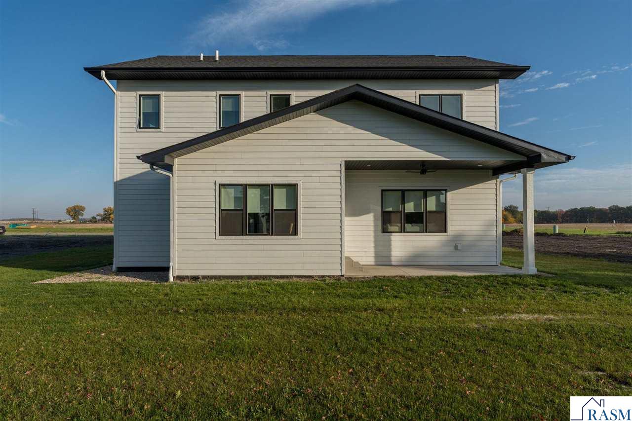 1921 Denali Drive, North Mankato, MN 56003 Listing Photo  3