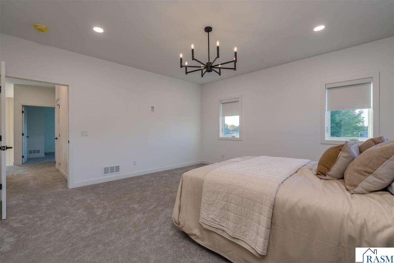 1921 Denali Drive, North Mankato, MN 56003 Listing Photo  32