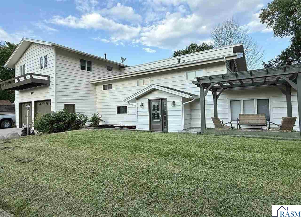 49189 Sportsmans Lane, Waterville, MN 56096 Listing Photo  1