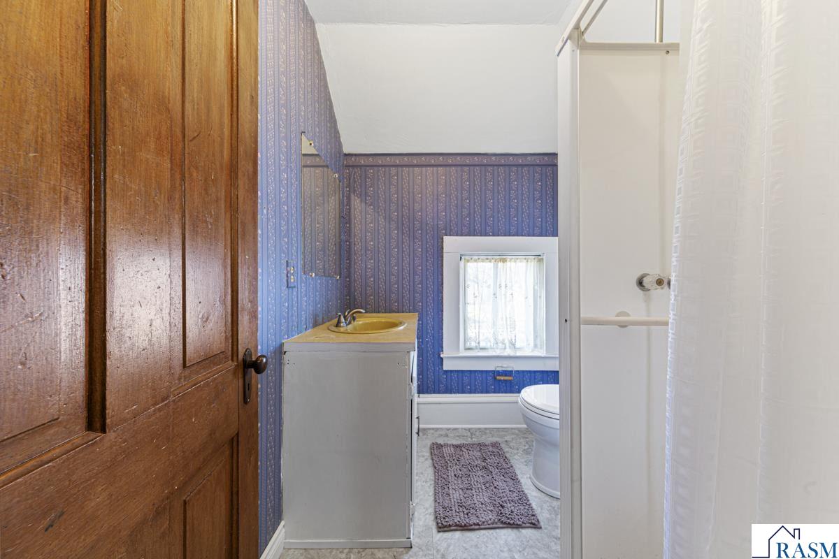 208 SW MN-5 Highway, Arlington, MN 56054 Listing Photo  32