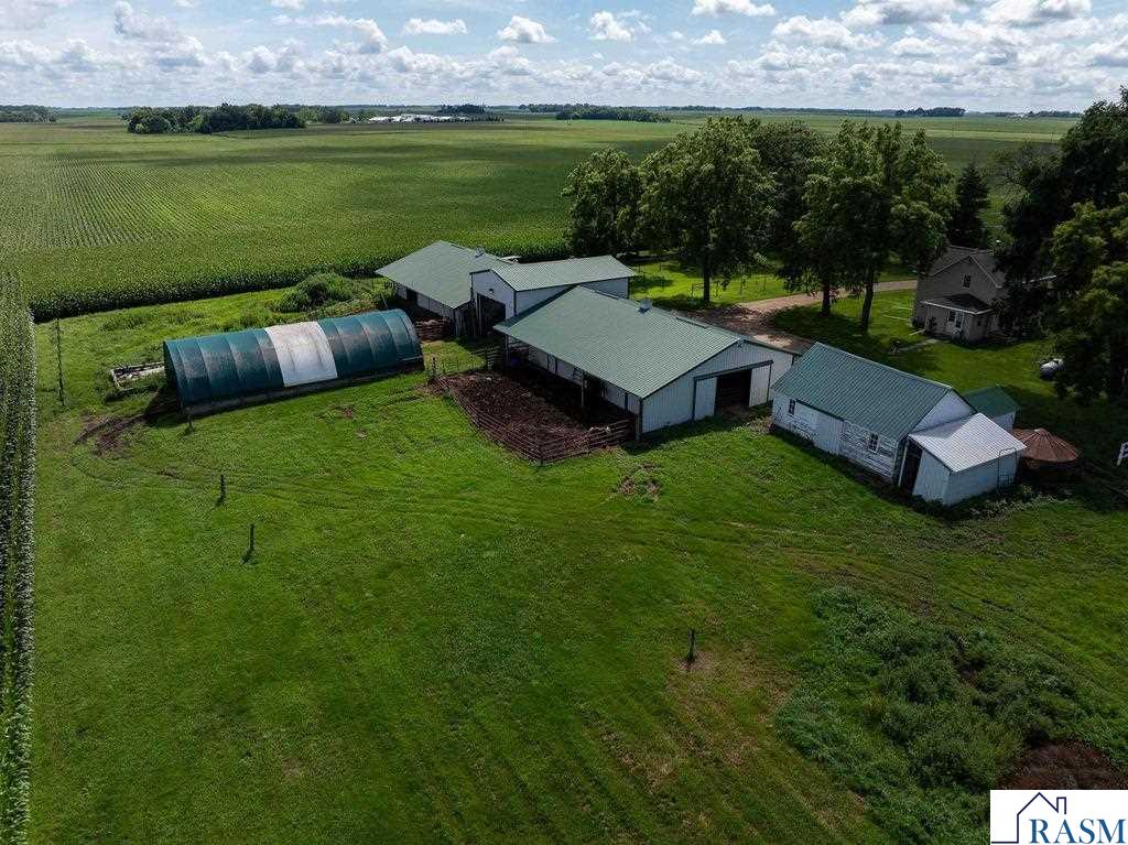 725 110th Street, Sherburn, MN 56171 Listing Photo  24