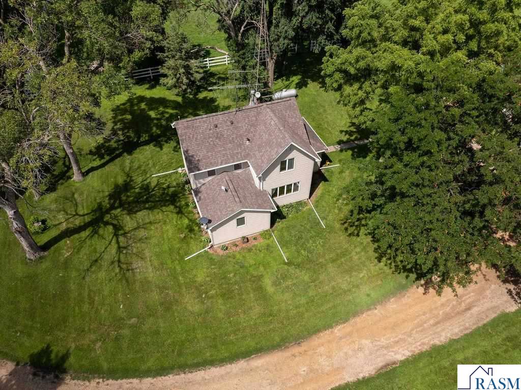 725 110th Street, Sherburn, MN 56171 Listing Photo  8