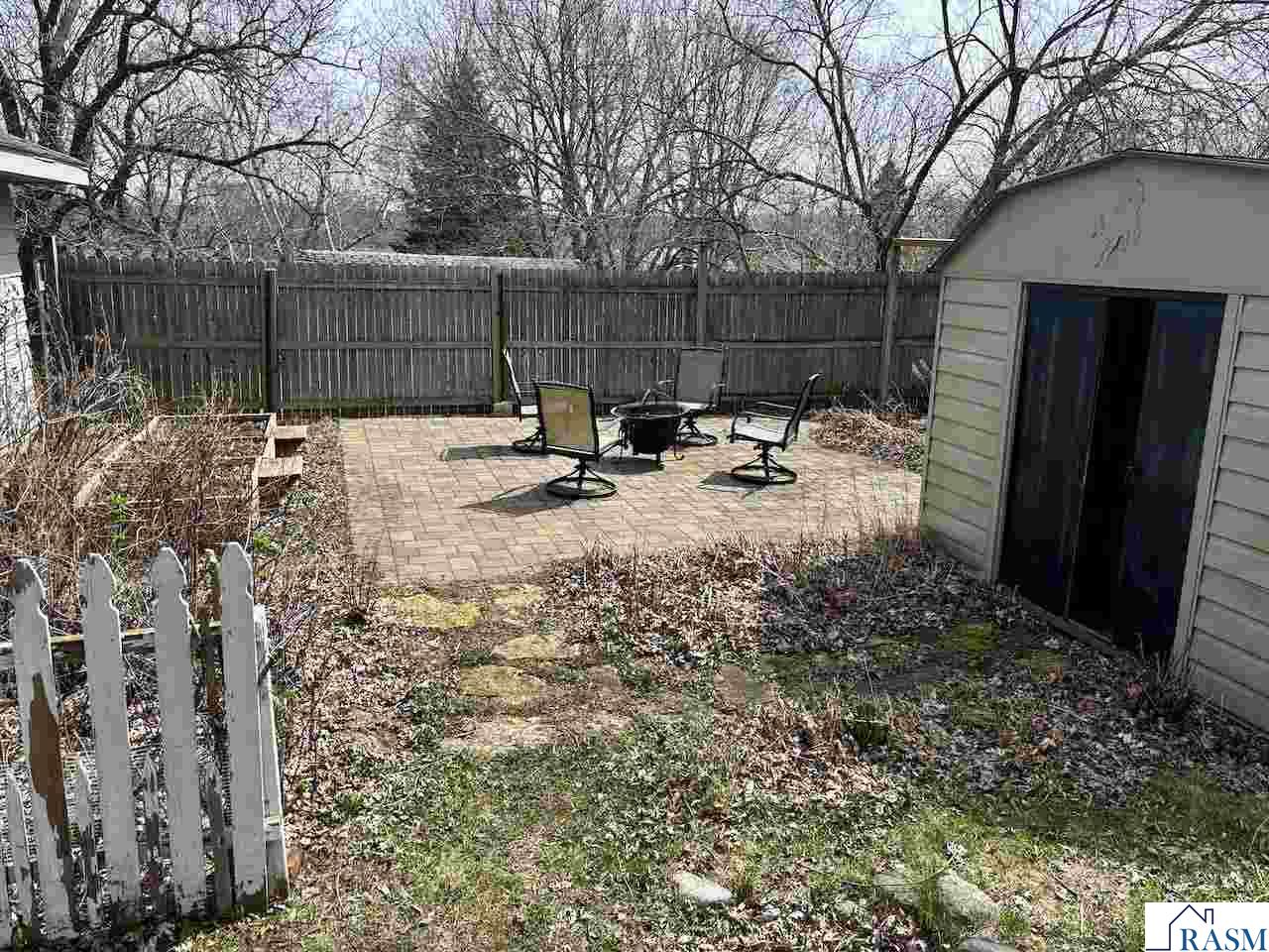 626 Austin Drive, St. Peter, MN 56082 Listing Photo  2