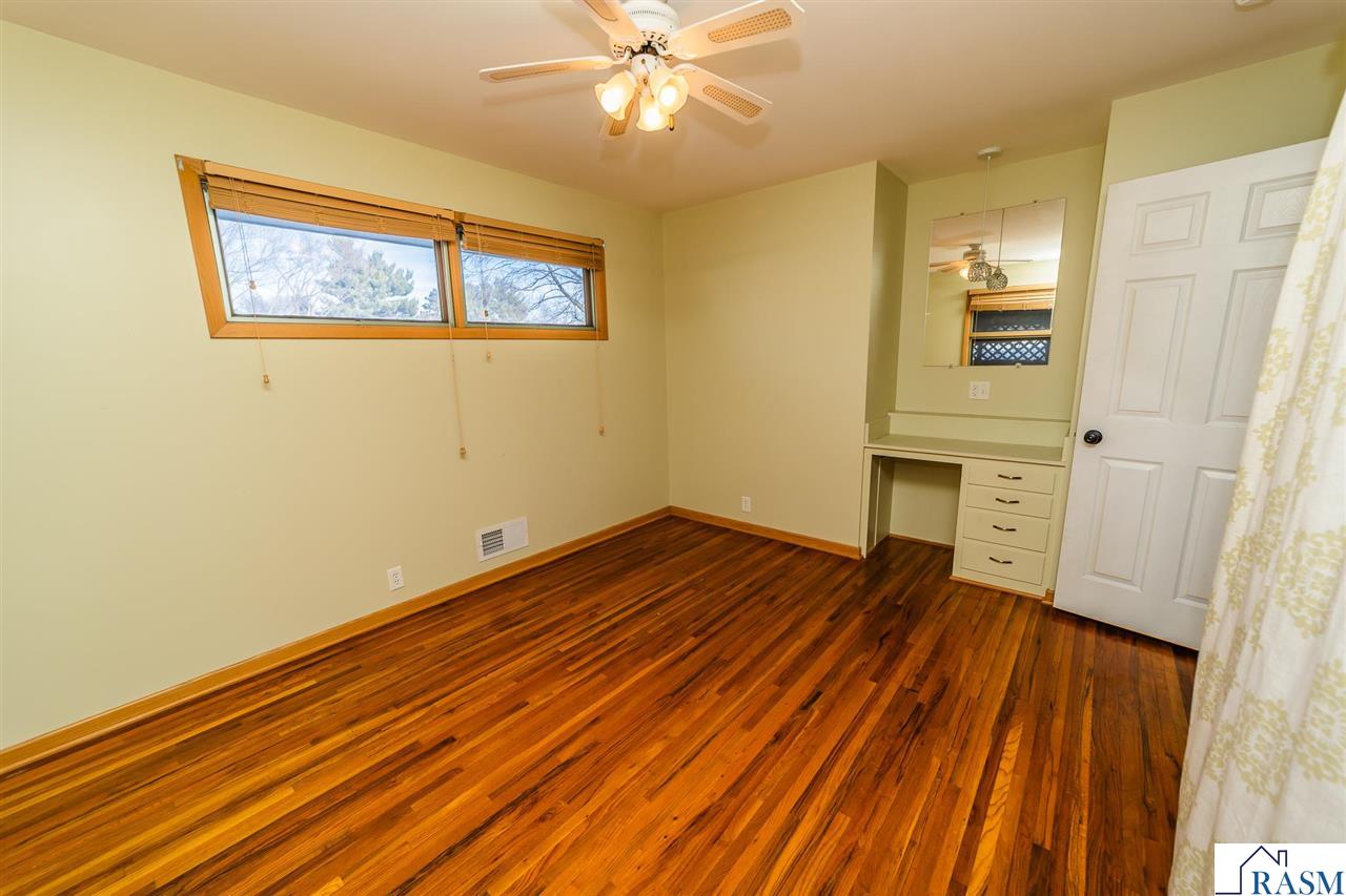 626 Austin Drive, St. Peter, MN 56082 Listing Photo  22