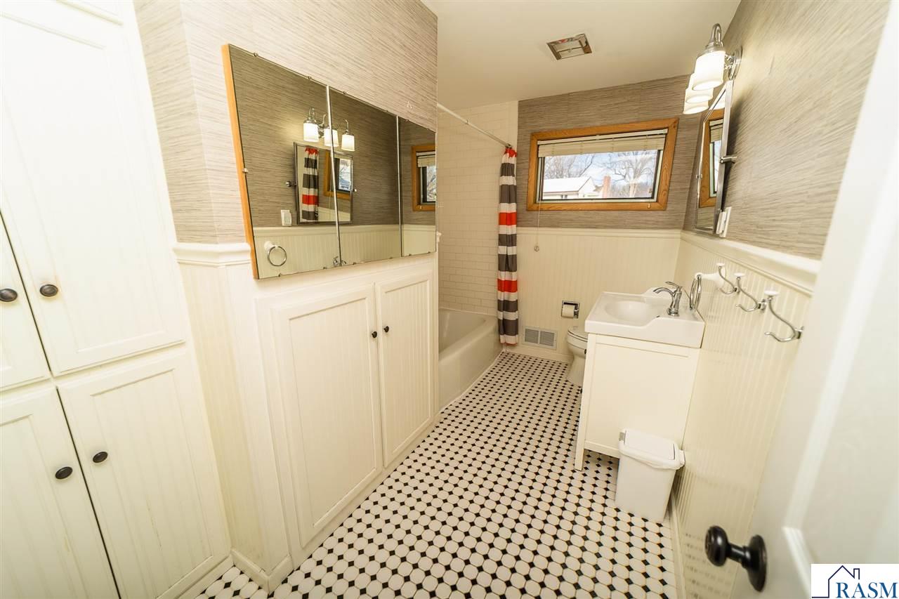 626 Austin Drive, St. Peter, MN 56082 Listing Photo  31