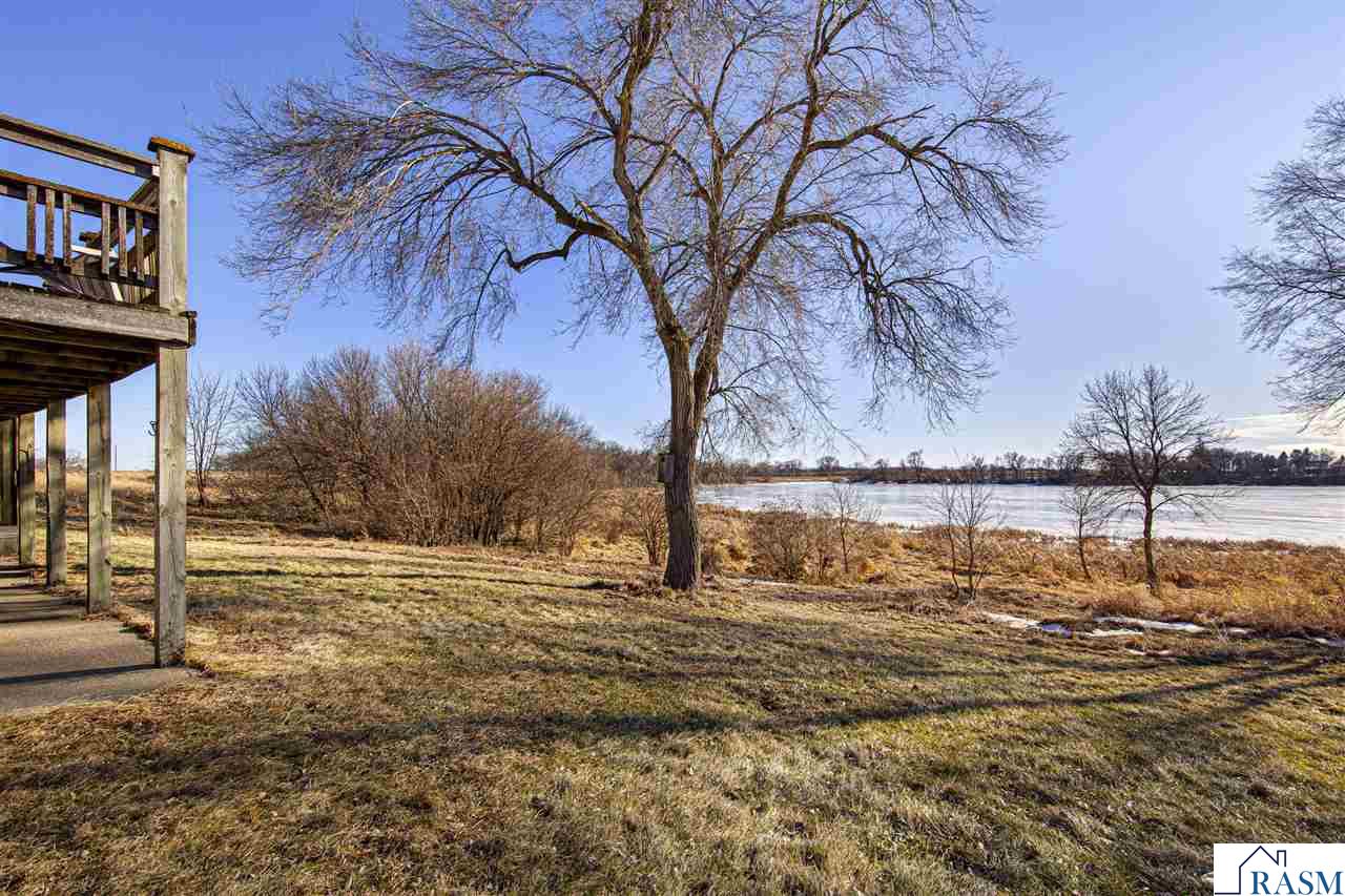 12141 Tripp Avenue, Dundee, MN 56131 Listing Photo  25