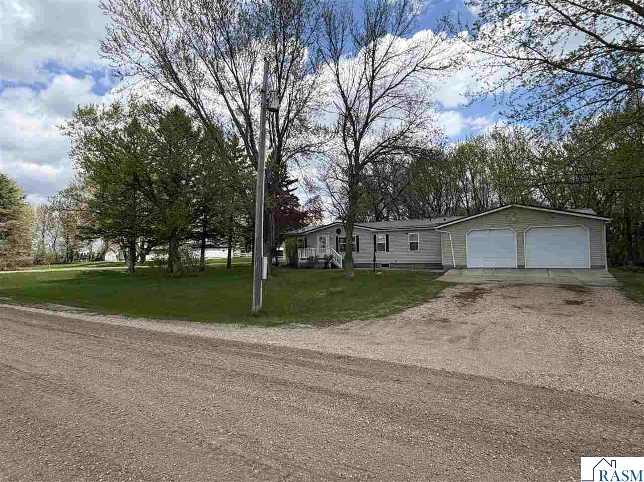 37026 710th Avenue, St. James, MN 56081 Listing Photo  2