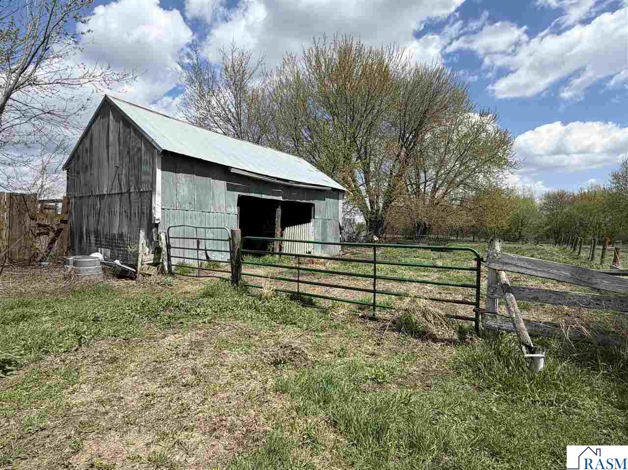 37026 710th Avenue, St. James, MN 56081 Listing Photo  40