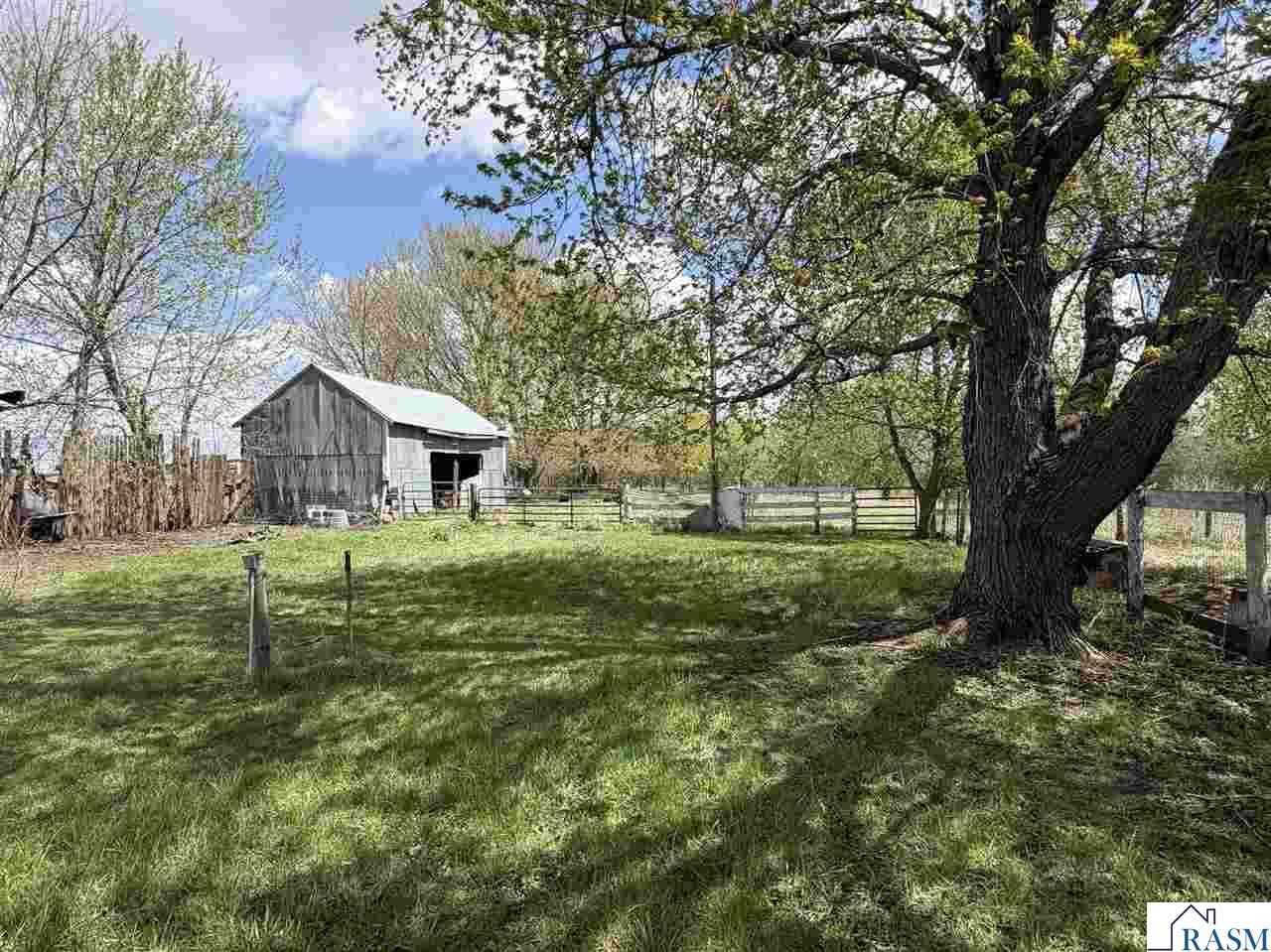 37026 710th Avenue, St. James, MN 56081 Listing Photo  41