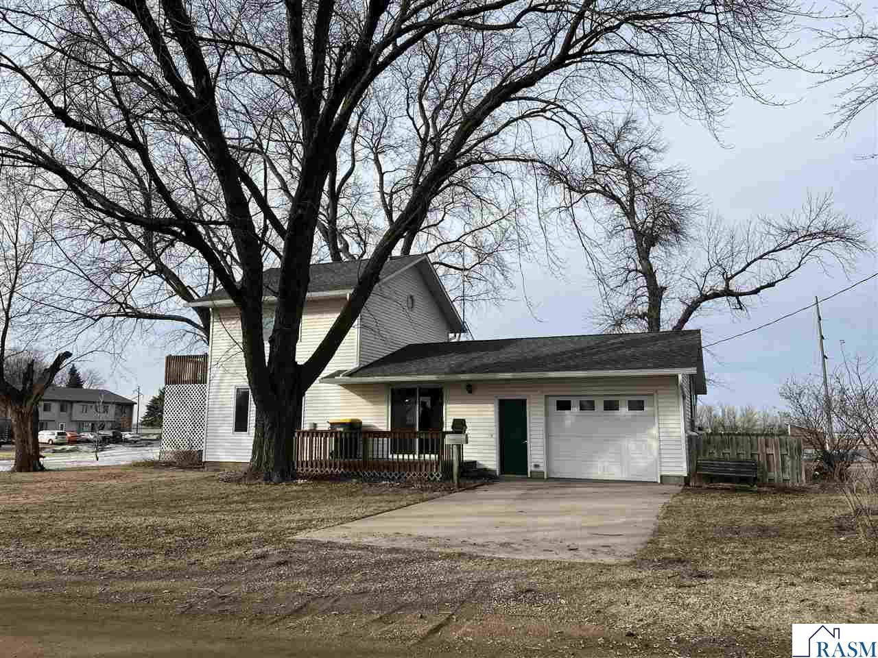 350 Highland Avenue, Butterfield, MN 56120 Listing Photo  2