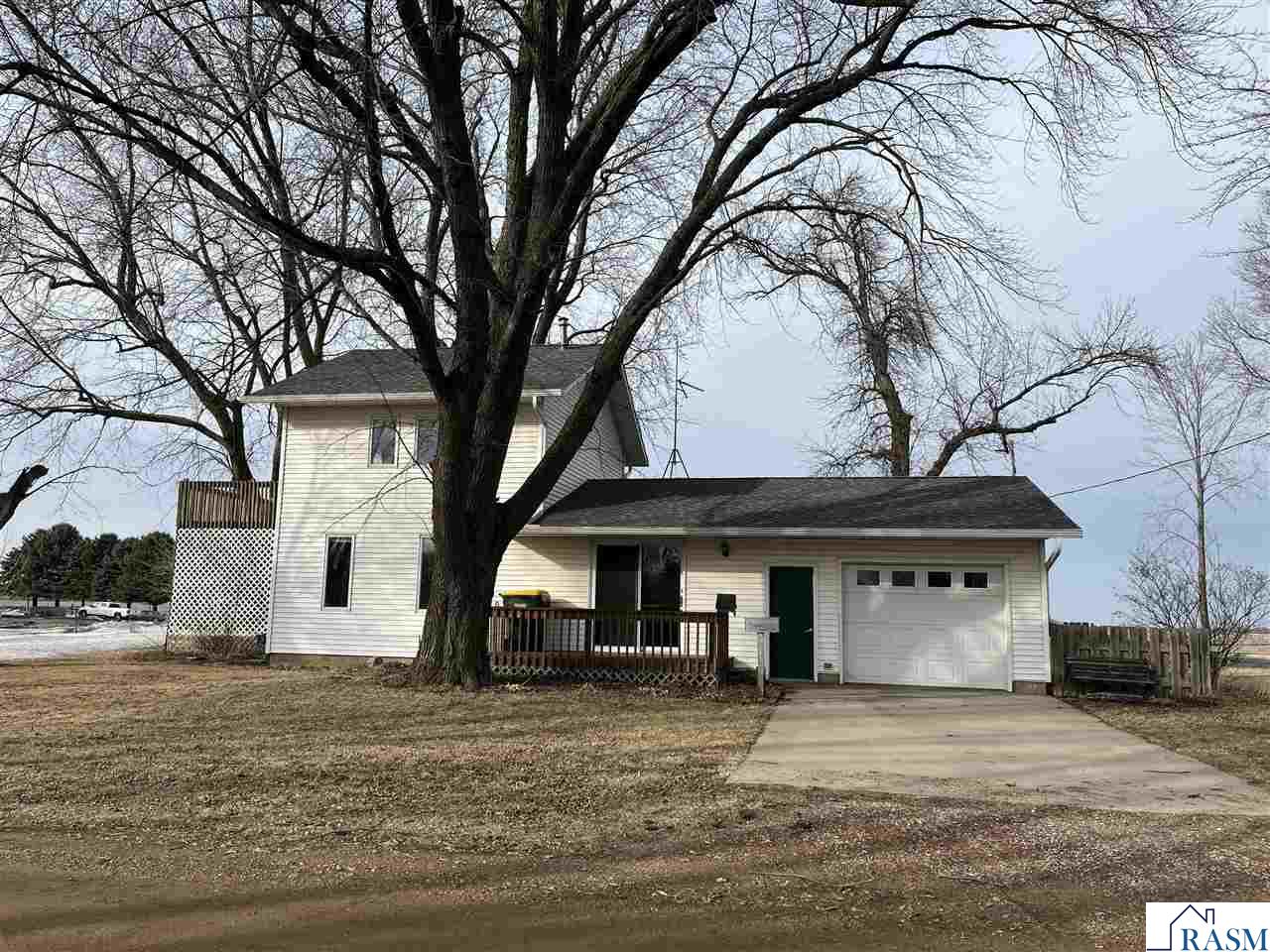 350 Highland Avenue, Butterfield, MN 56120 Listing Photo  3