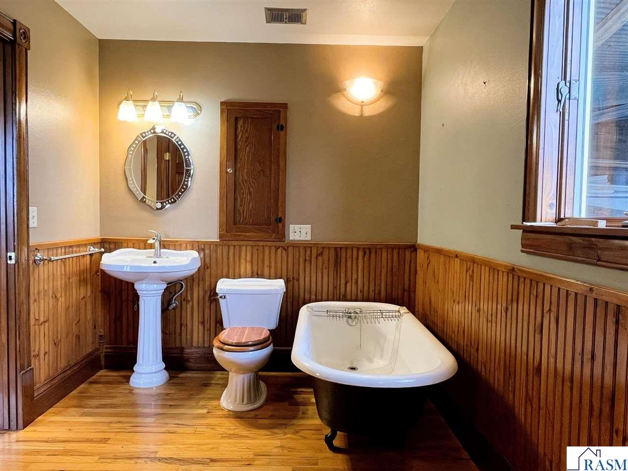 350 Highland Avenue, Butterfield, MN 56120 Listing Photo  25