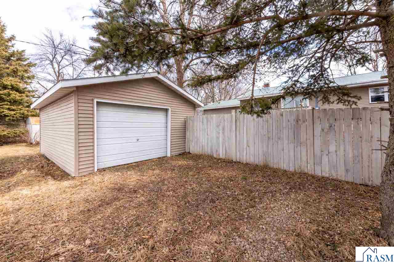 428 2nd Avenue, Pemberton, MN 56078 Listing Photo  18