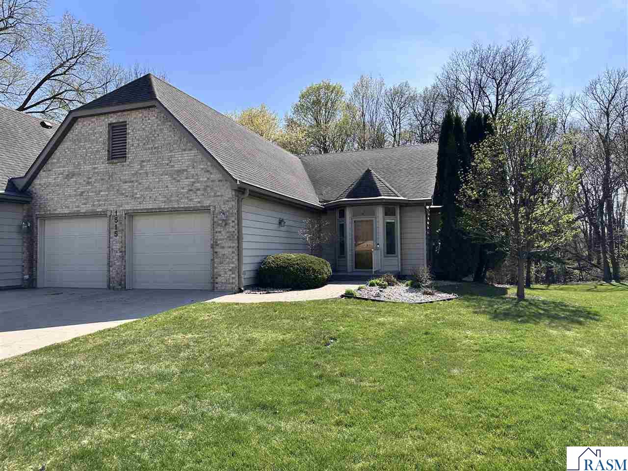 1515 Pleasant View Drive, North Mankato, MN 56003 Listing Photo  1