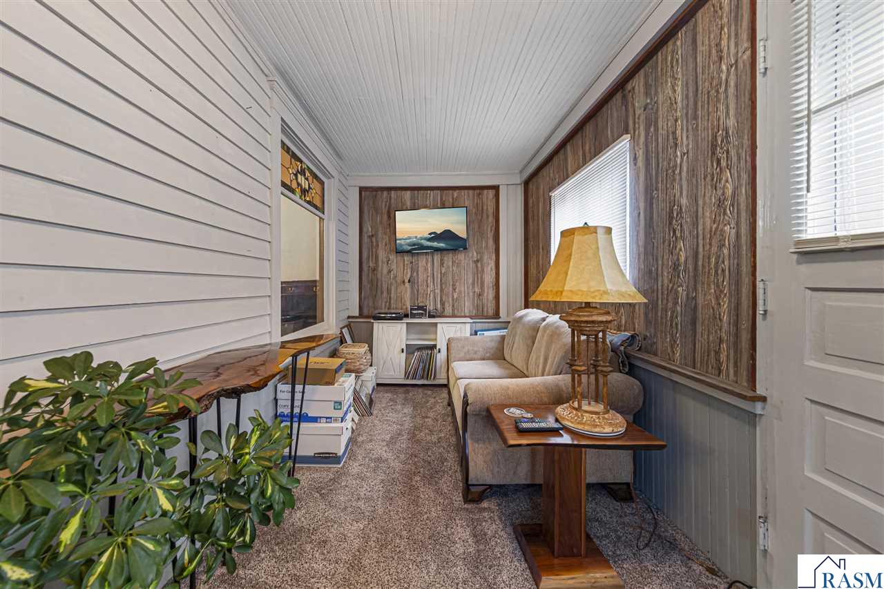 104 S Nicollet Street, Winthrop, MN 55396 Listing Photo  16