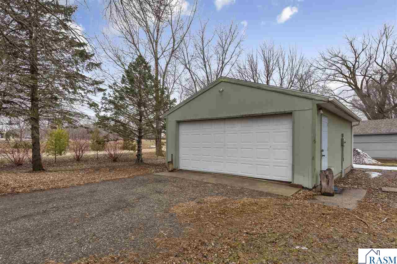 104 S Nicollet Street, Winthrop, MN 55396 Listing Photo  31