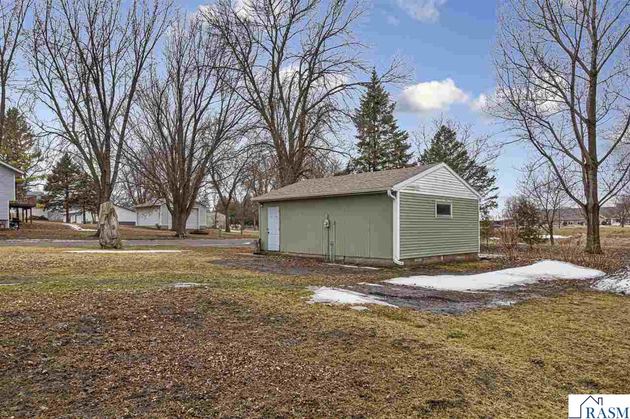 104 S Nicollet Street, Winthrop, MN 55396 Listing Photo  32