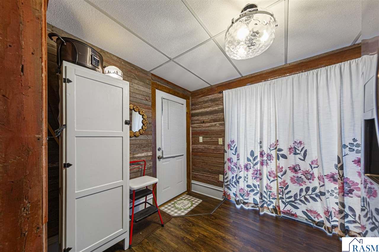 104 S Nicollet Street, Winthrop, MN 55396 Listing Photo  6