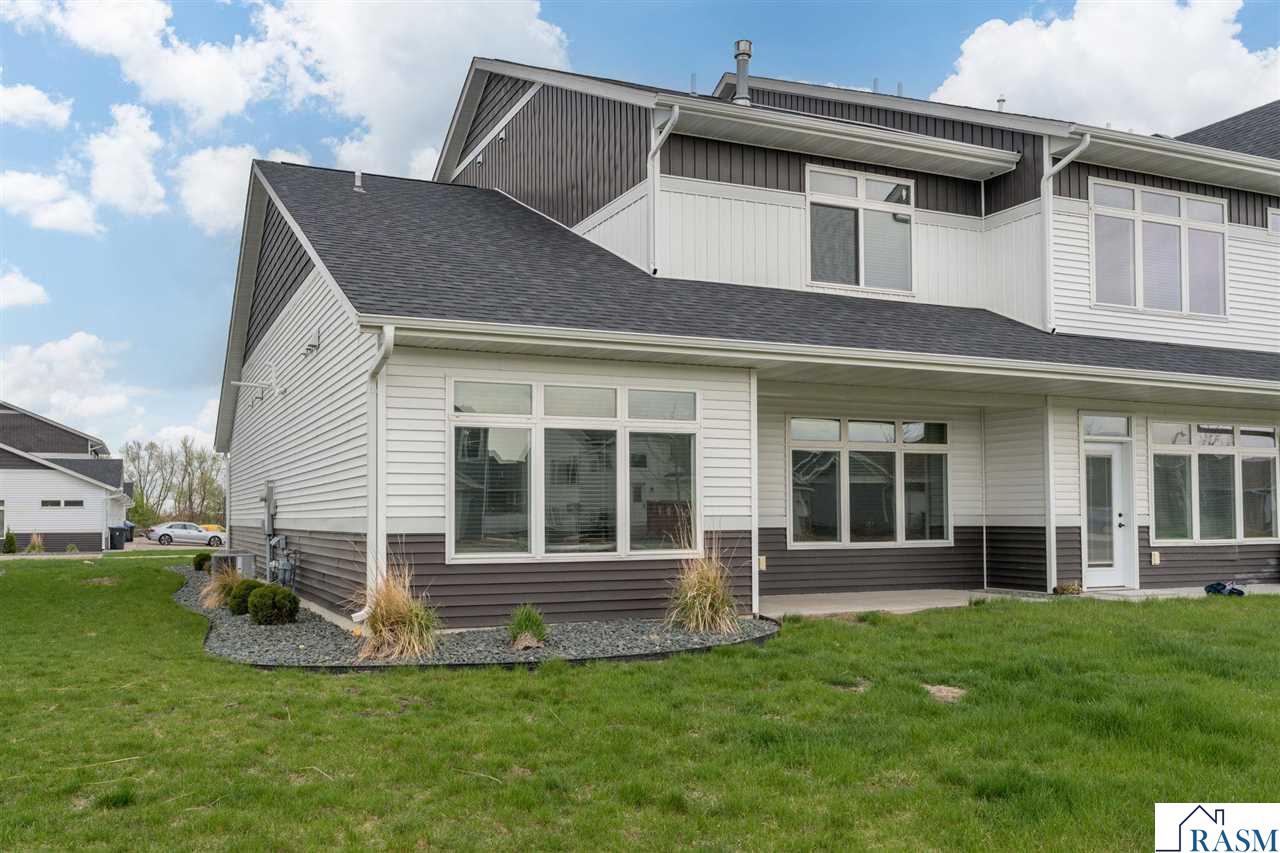 417 Prairie Rose Trail, Mankato, MN 56001 Listing Photo  1