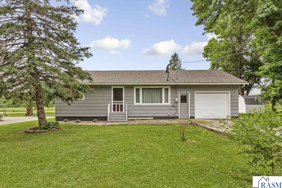 307 Dove Street, Minnesota Lake, MN 56068 Listing Photo  2