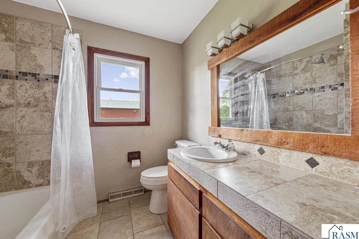 307 Dove Street, Minnesota Lake, MN 56068 Listing Photo  12