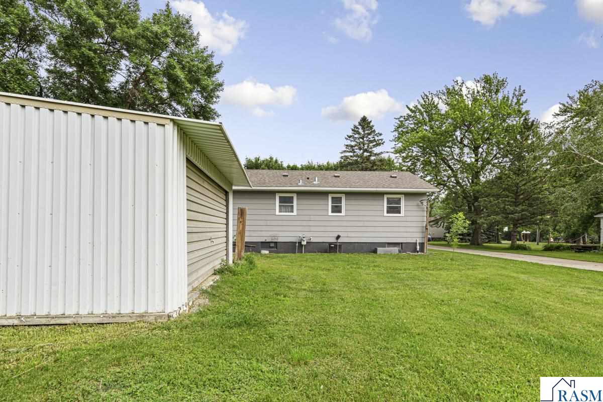 307 Dove Street, Minnesota Lake, MN 56068 Listing Photo  19