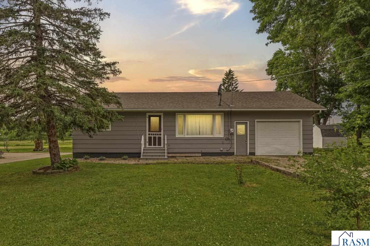 307 Dove Street, Minnesota Lake, MN 56068 Listing Photo  21