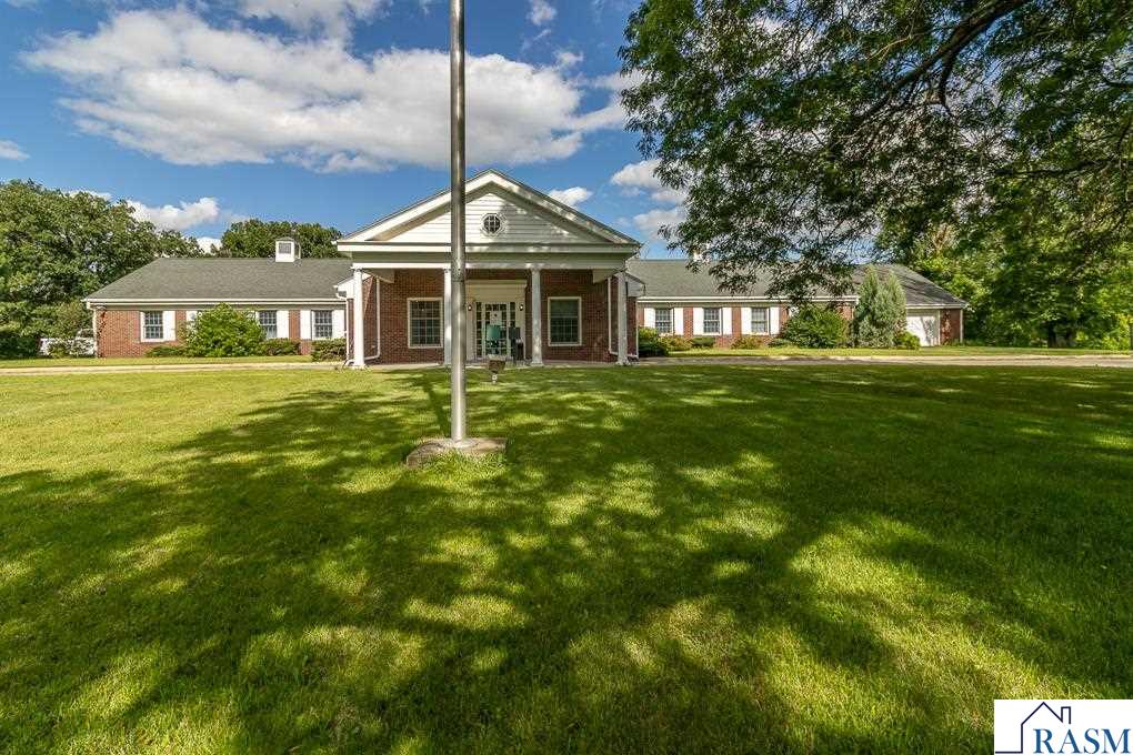 75 Teton Lane, Mankato, MN 56001 Listing Photo  1
