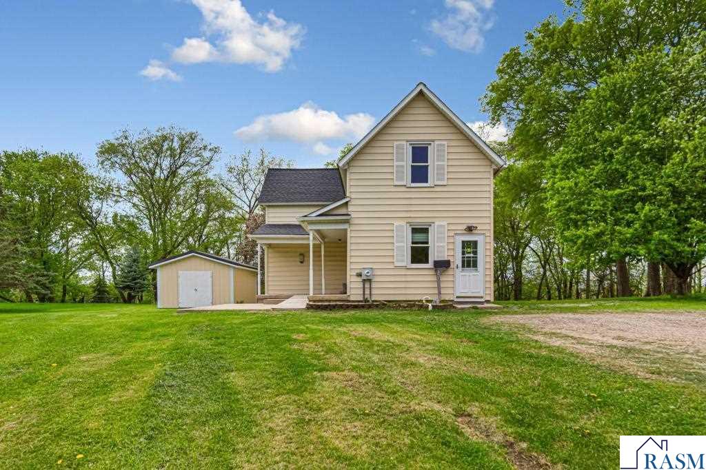 307 Meadow Woods Drive, Mankato, MN 56001 Listing Photo  1