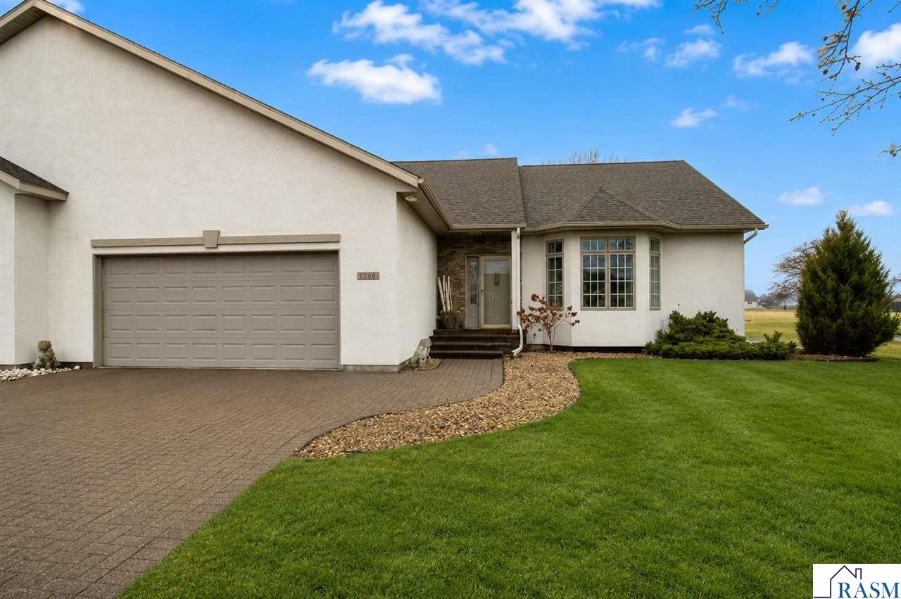 2142 Arlington Lane, North Mankato, MN 56003 Listing Photo  1
