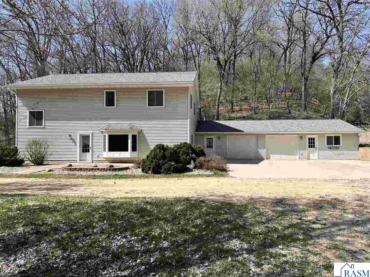 23955 Lime Valley Road, Mankato, MN 56001 Listing Photo  1
