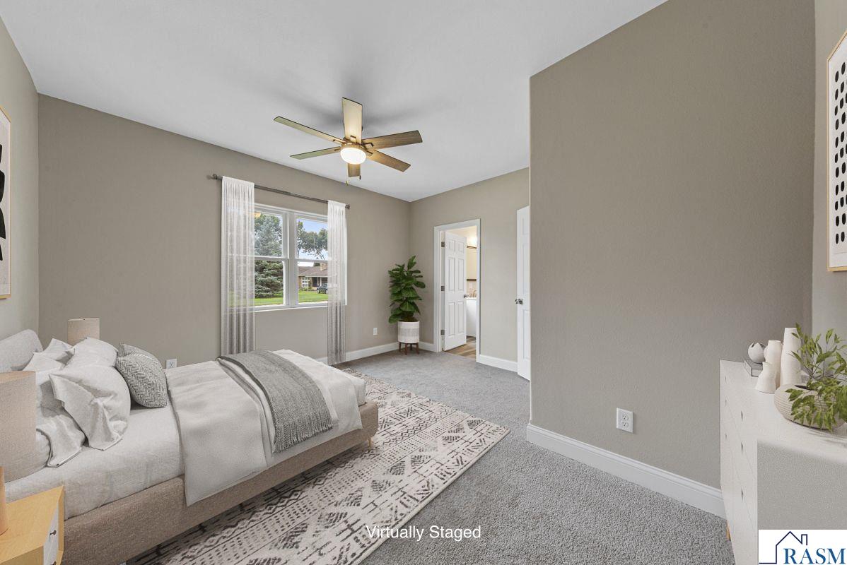 515 SW Benzel Avenue, Madelia, MN 56062 Listing Photo  13