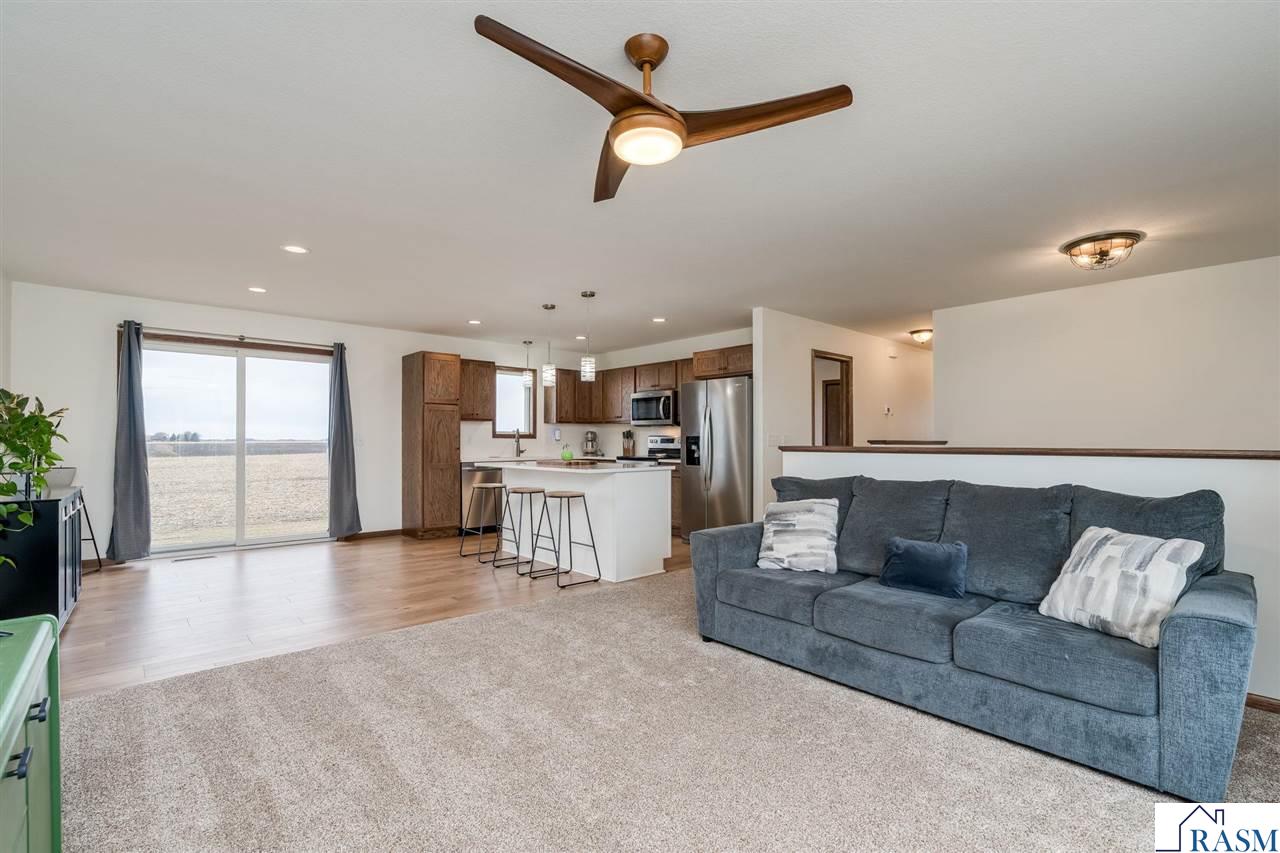 510 SW 4th Avenue, Mapleton, MN 56065 Listing Photo  7