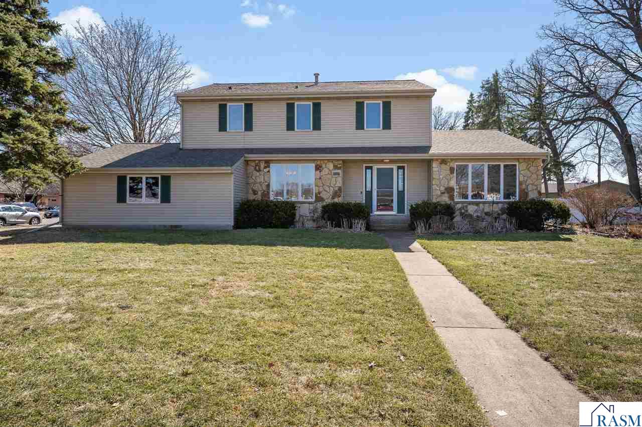 1805 Marie Lane, North Mankato, MN 56003 Listing Photo  1
