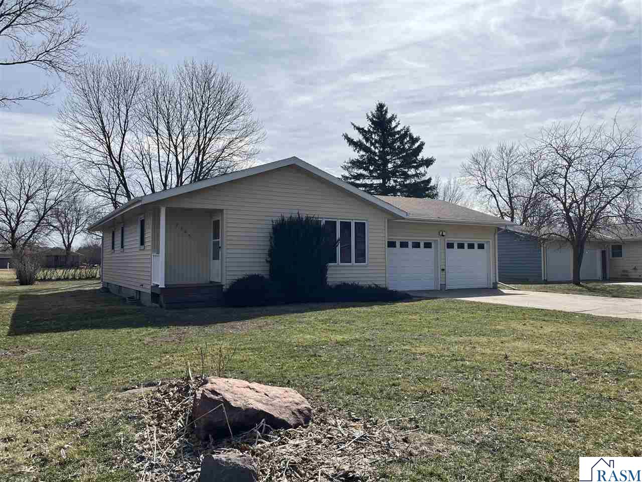 2395 Douglas Street, Windom, MN 56101 Listing Photo  3