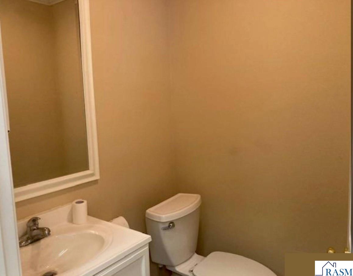 633 N 3rd Street, Nicollet, MN 56074 Listing Photo  7
