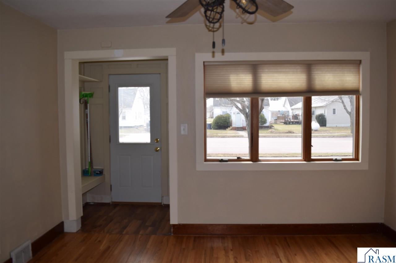 213 Brown Street W, Comfrey, MN 56019 Listing Photo  2