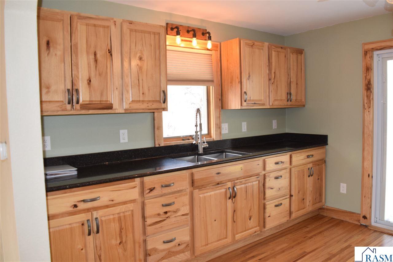 213 Brown Street W, Comfrey, MN 56019 Listing Photo  4