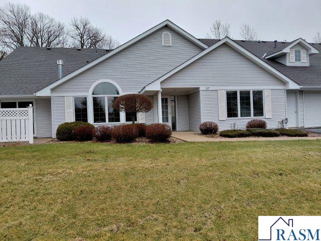 217 Crystal Circle, Mankato, MN 56001 Listing Photo  1