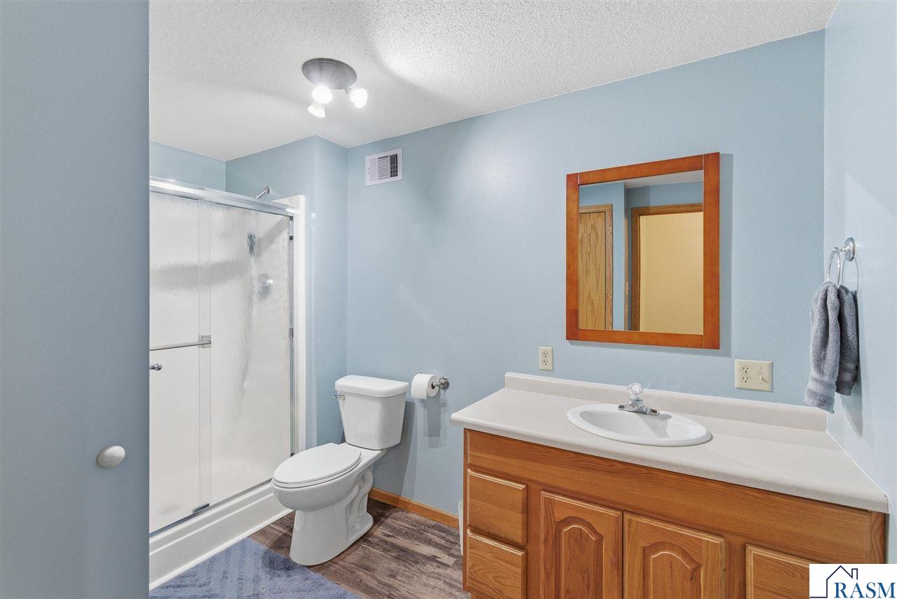 233 Gilbert Ave SW, Madelia, MN 56062 Listing Photo  23