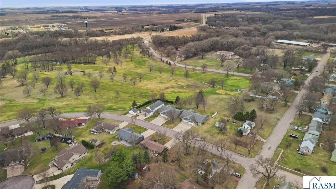 233 Gilbert Ave SW, Madelia, MN 56062 Listing Photo  28