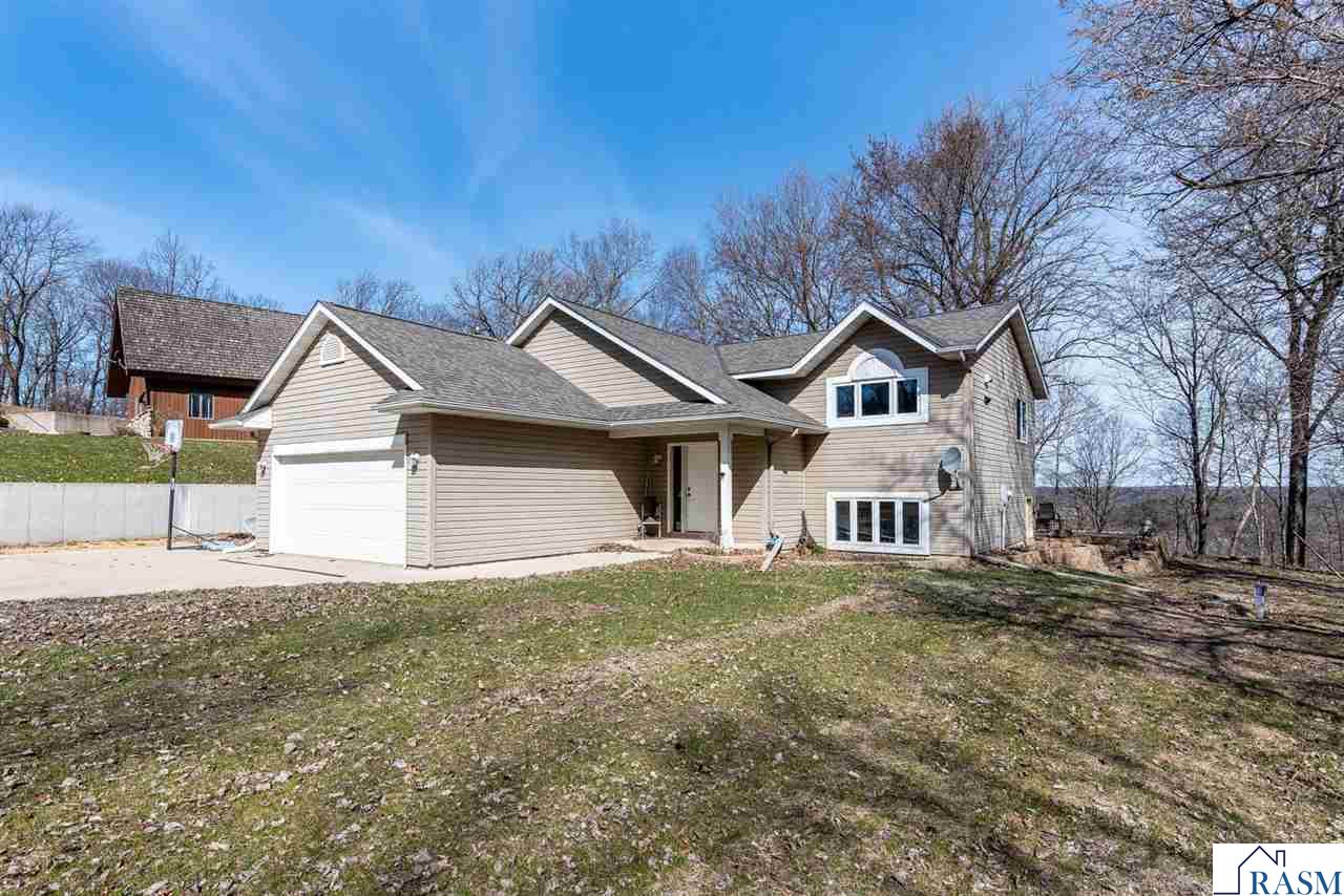 277 Red Ridge Road, Good Thunder, MN 56037 Listing Photo  1