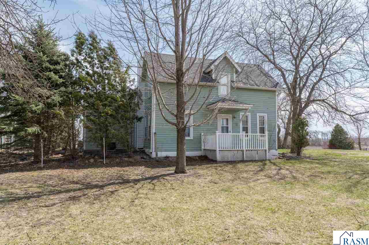 5822 500th Ave, Bricelyn, MN 56014 Listing Photo  2